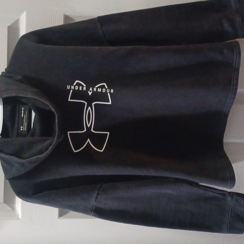 Under Armour black hoody
